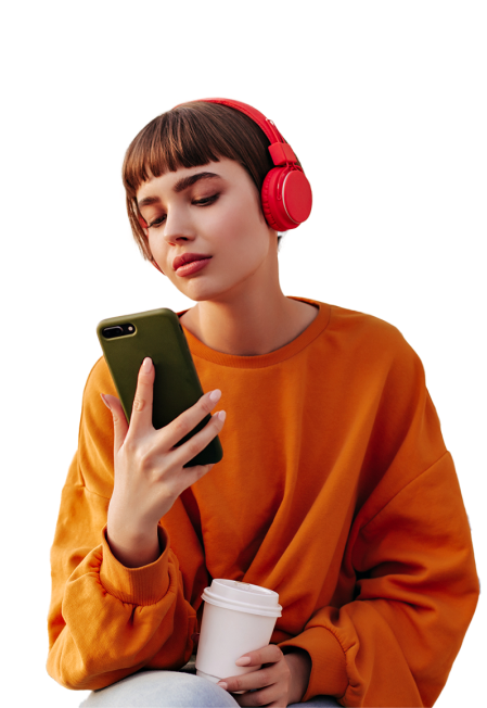 Девушка с телефоном